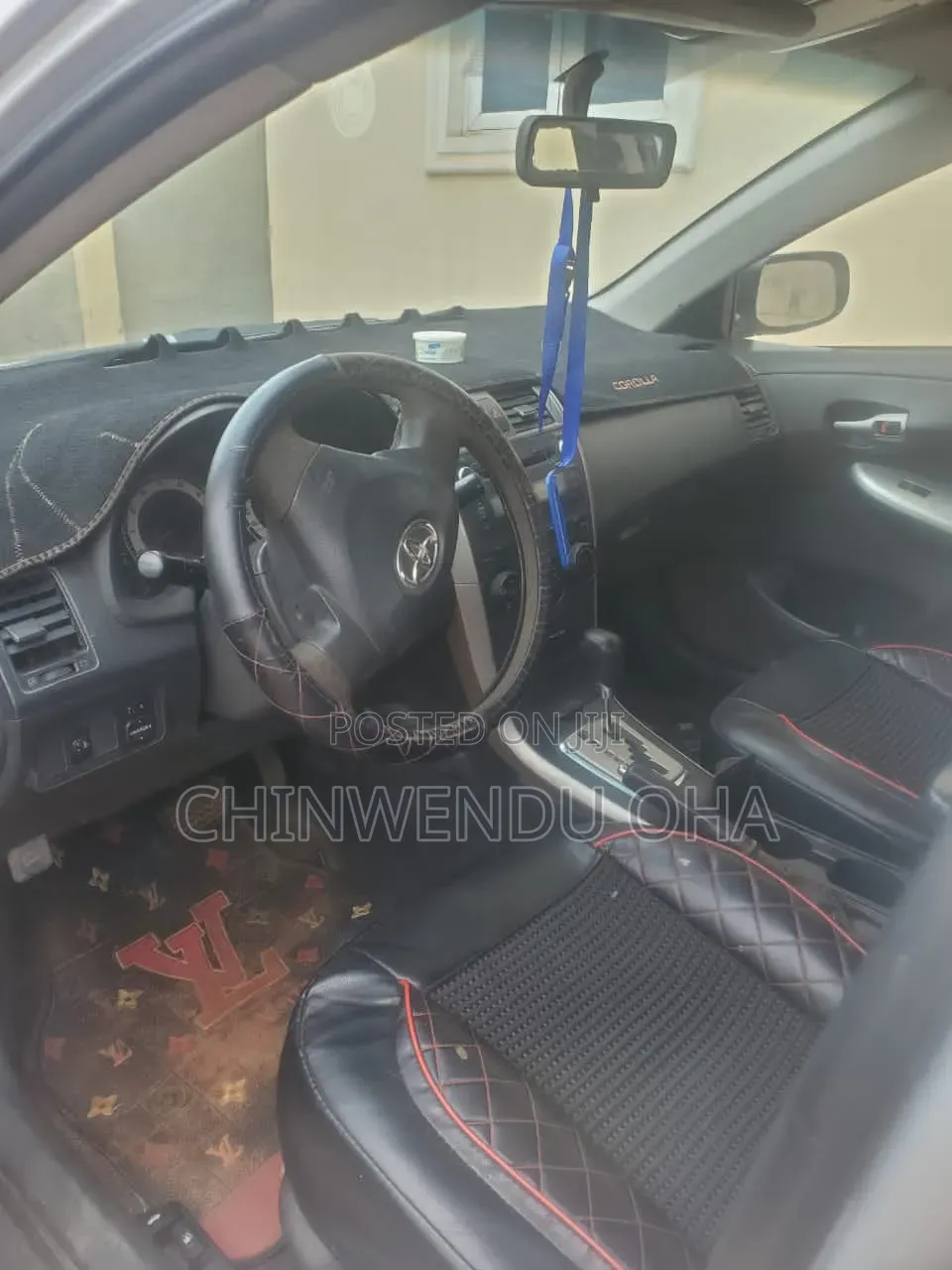 Toyota Corolla 2010 Silver