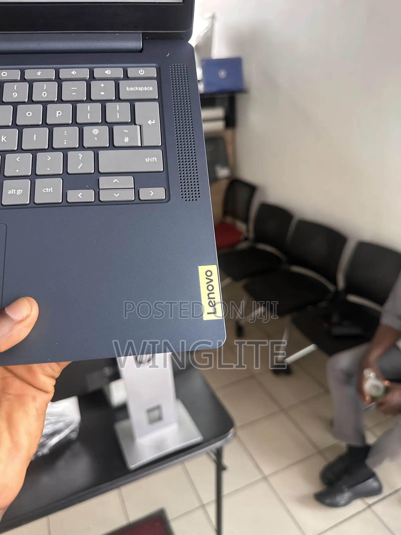 Laptop Lenovo Ideapad 3 4GB Intel Celeron SSD 60GB
