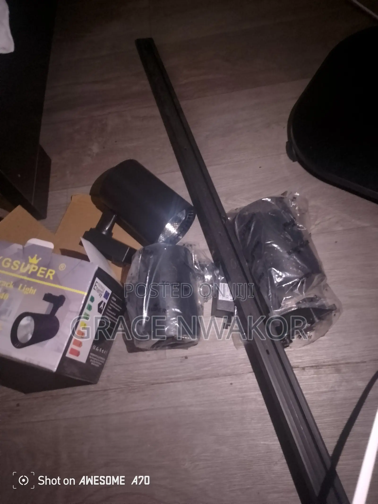 3 in 1 Track Light