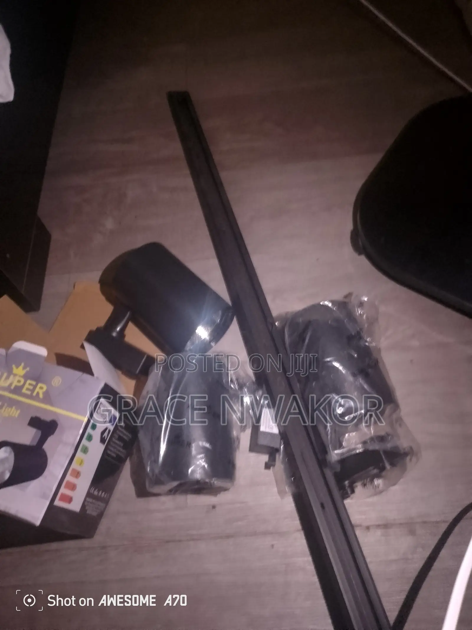 3 in 1 Track Light