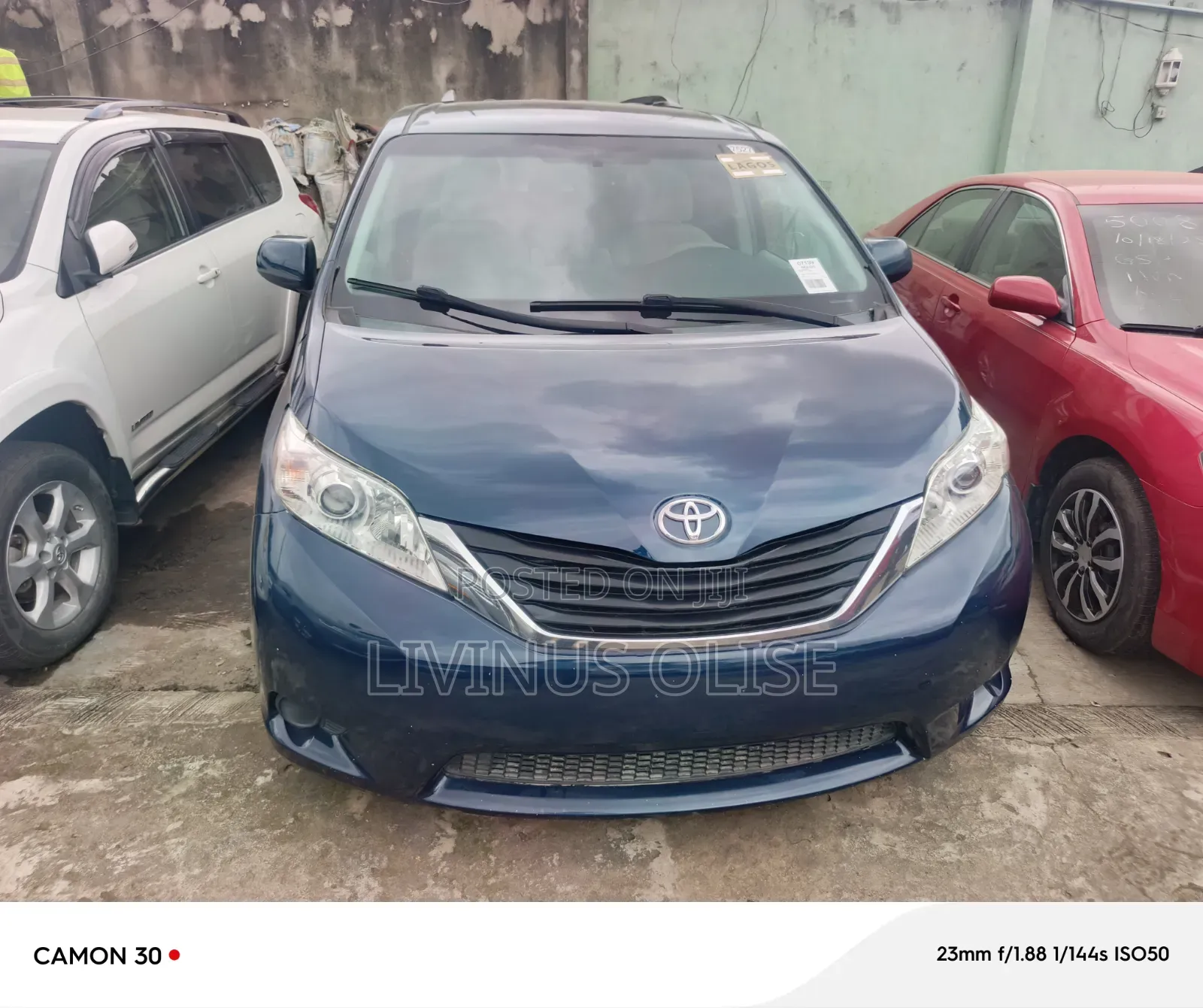 Toyota Sienna 2012 Blue