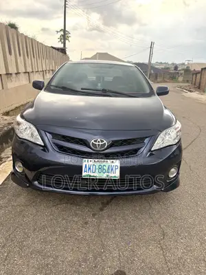 Toyota Corolla 2012 Blue
