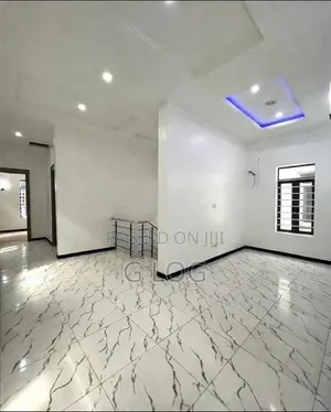 Studio Apartment in Ologolo, Off Lekki-Epe Expressway for sale