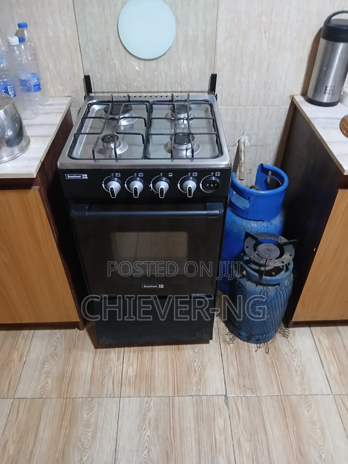 Scanfrost Gas Cooker