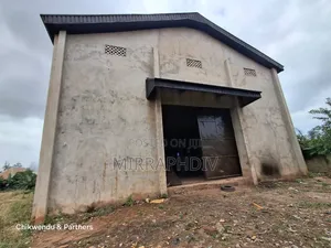 Warehouse Standing on 3000 SQM Land Close to Ekeobinagu New Flyover