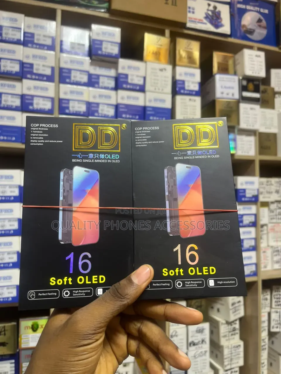 iPhone 16 Oled Screen