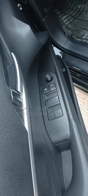 Toyota Camry SE 2022 Black