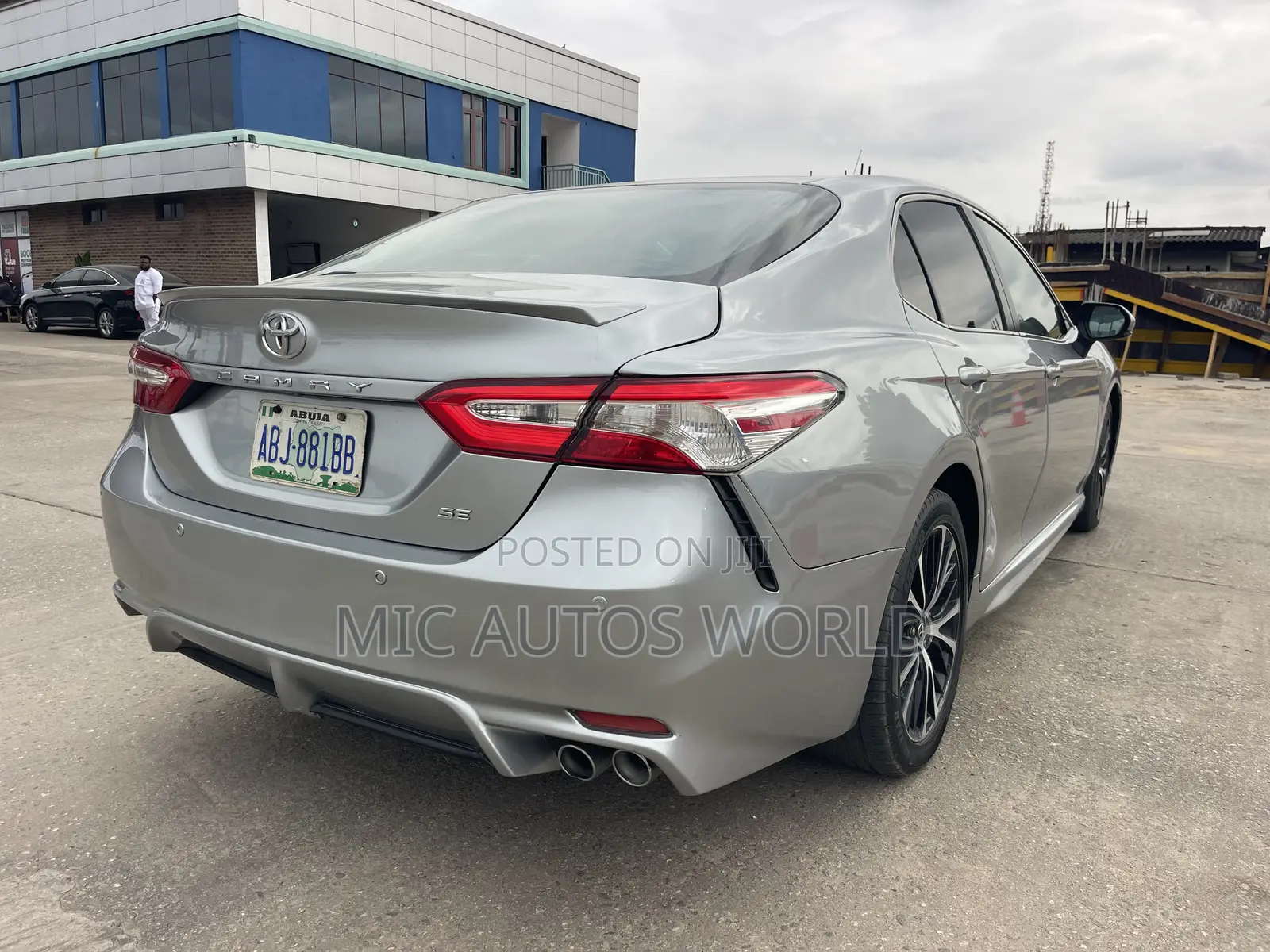 Toyota Camry 2019 Silver