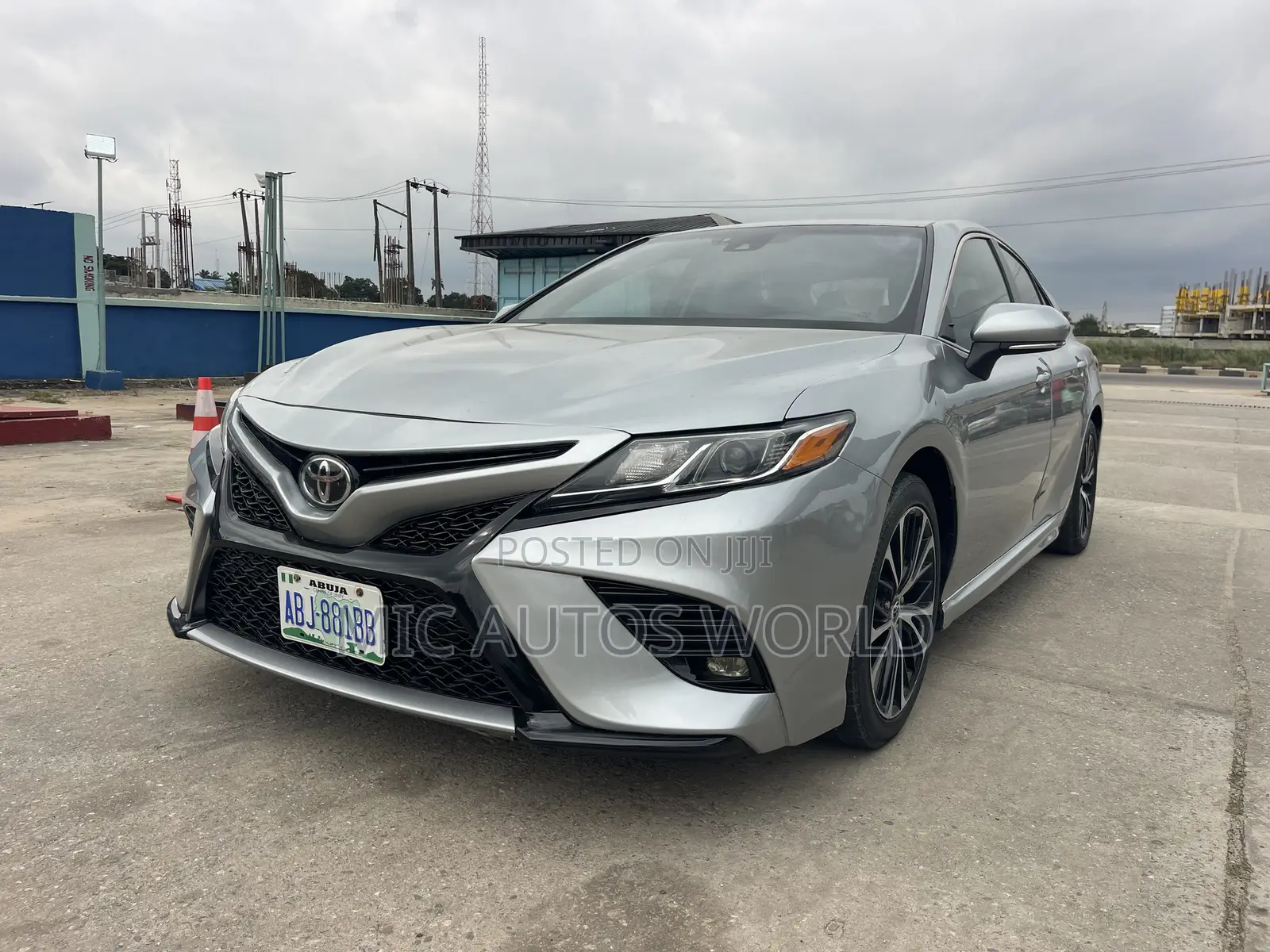 Toyota Camry 2019 Silver