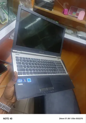 Laptop Asus U56E 8GB Intel Core i5 HDD 500GB