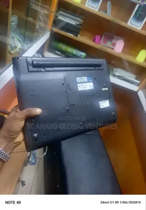 Laptop Asus U56E 8GB Intel Core i5 HDD 500GB