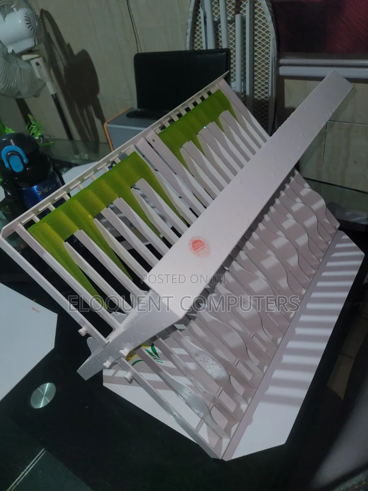 Qasa Foldable Plastic Dish Drying and Plate Rack,