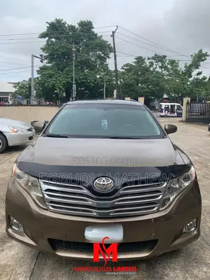 Toyota Venza 2011 Brown