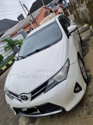 Toyota Corolla 2014 White
