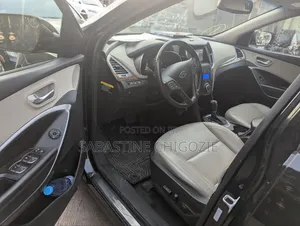 Hyundai Santa Fe 2013 Black