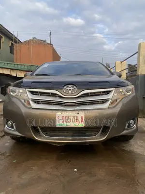 Toyota Venza Limited 2010 Brown