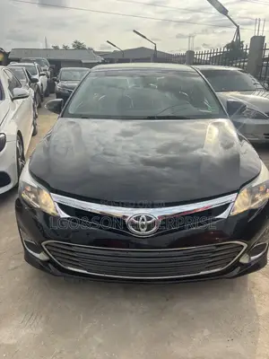Toyota Avalon XLE 4dr Sedan (3.5L 6cyl 6A) 2014 Black