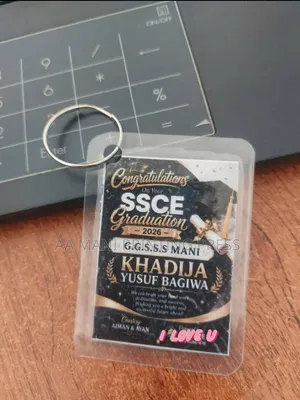 Custom Personalized Graduation Keyholders / Souvenirs
