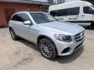 Mercedes-Benz GLC-Class 2016 Silver