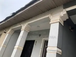 4bdrm Block of Flats in Not An Estate, Egbeda / Egbeda for sale