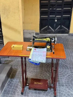 Manual Sewing Machine