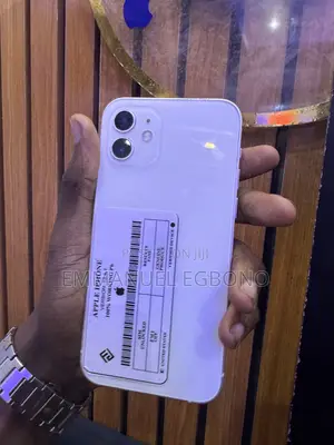 Apple iPhone 12 64 GB White