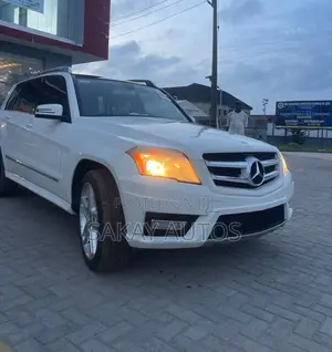 Mercedes-Benz GLK-Class 2011 White