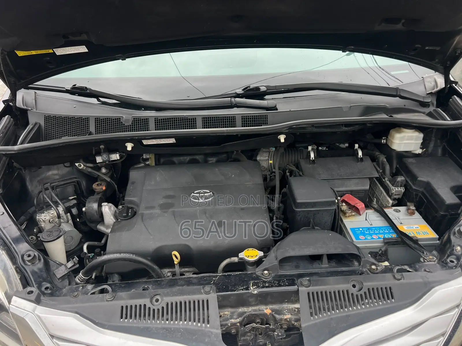 Toyota Sienna 2015 Black