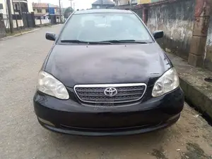 Toyota Corolla 2004 Black
