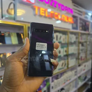 Samsung Galaxy S10 128 GB Black