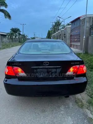 Lexus ES 300 2004 Black