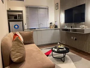 1bdrm Apartment in Lekki Phase 1 for rent