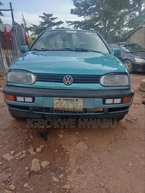 Volkswagen Golf 2001 Green