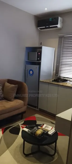 1bdrm Apartment in Lekki Phase 1 for rent