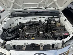 Toyota Hilux 3.0 D-4D 4x4 2015 White