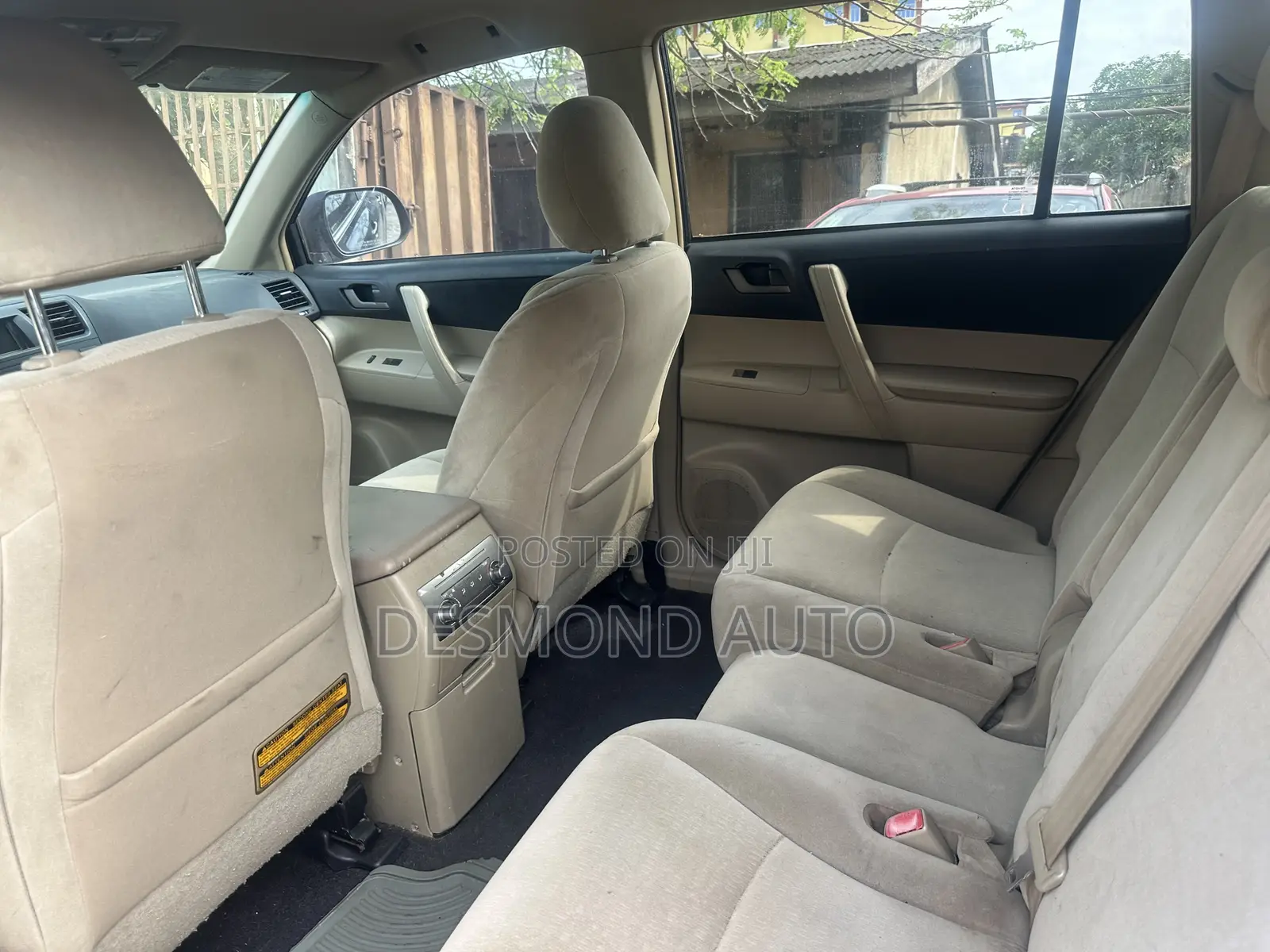 Toyota Highlander SE 2011 Blue