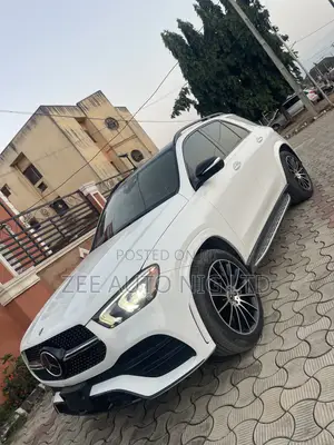Mercedes-Benz GLE-Class GLE 450 4MATIC 2022 White