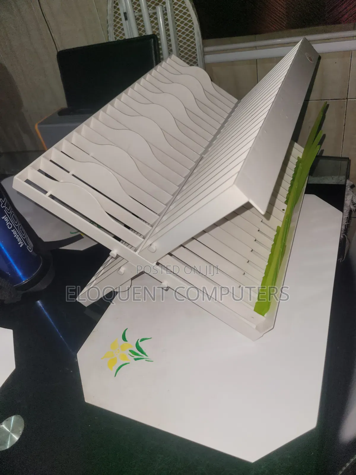 Qasa Foldable Plastic Dish Drying and Plate Rack,