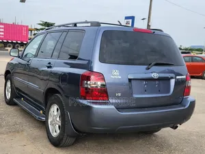 Toyota Highlander Limited V6 2005 Blue