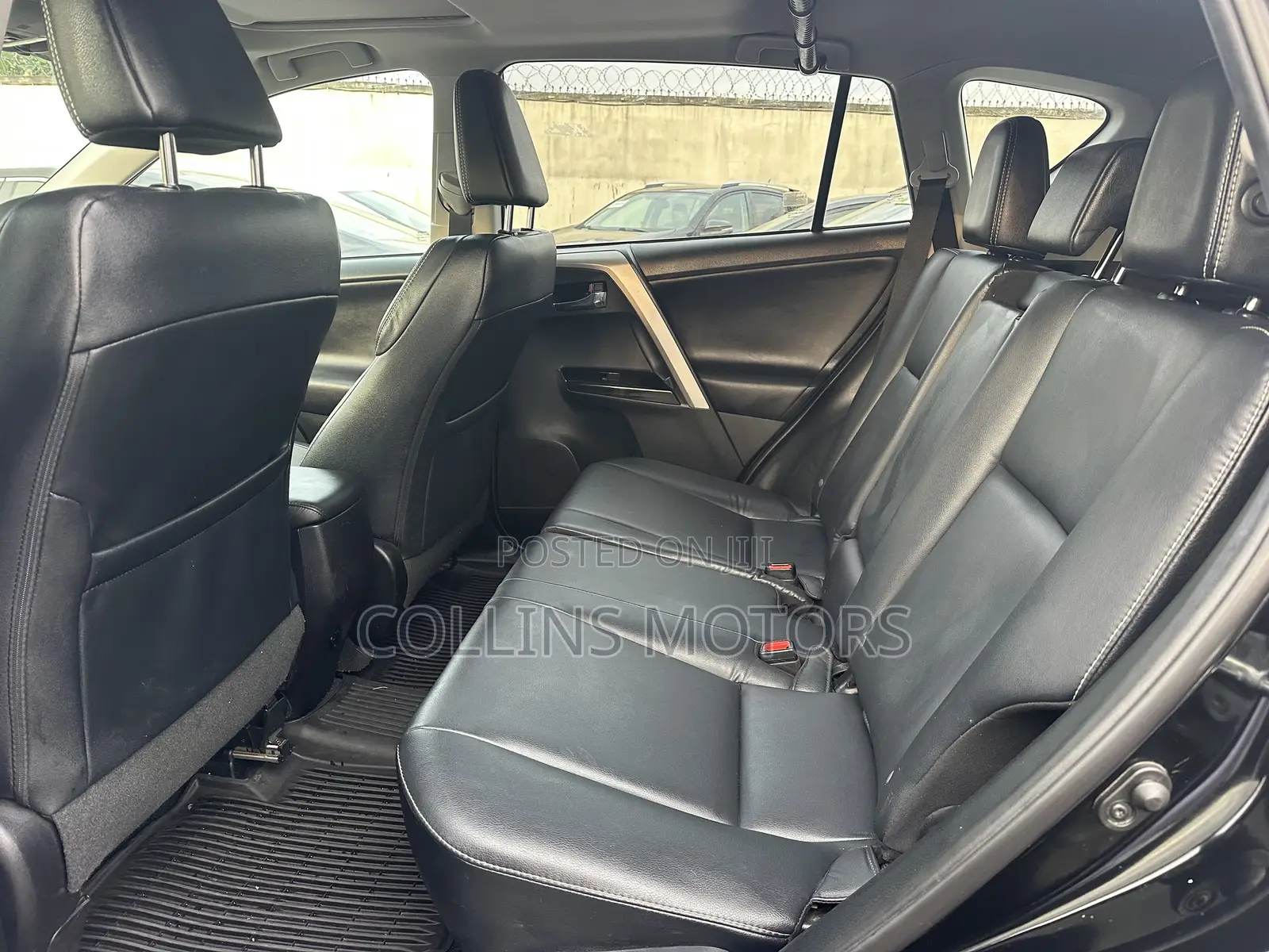 Toyota RAV4 2017 Black