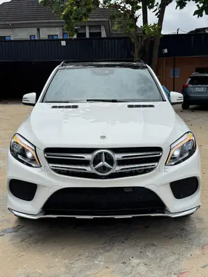 Mercedes-Benz GLE-Class 2018 White