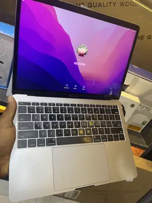 Laptop Apple MacBook Pro 2016 8GB Intel Core i5 SSD 256GB