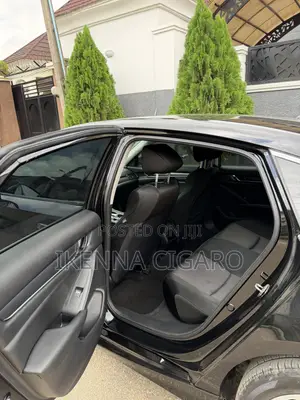 Honda Accord EX (1.5L 4cyl Turbo CVT) 2019 Black