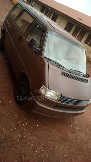 Volkswagen Transporter 2006 Brown