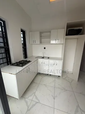 Furnished 3bdrm Apartment in Lekki Phase 1 for rent