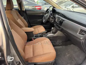 Toyota Corolla 2015 Brown