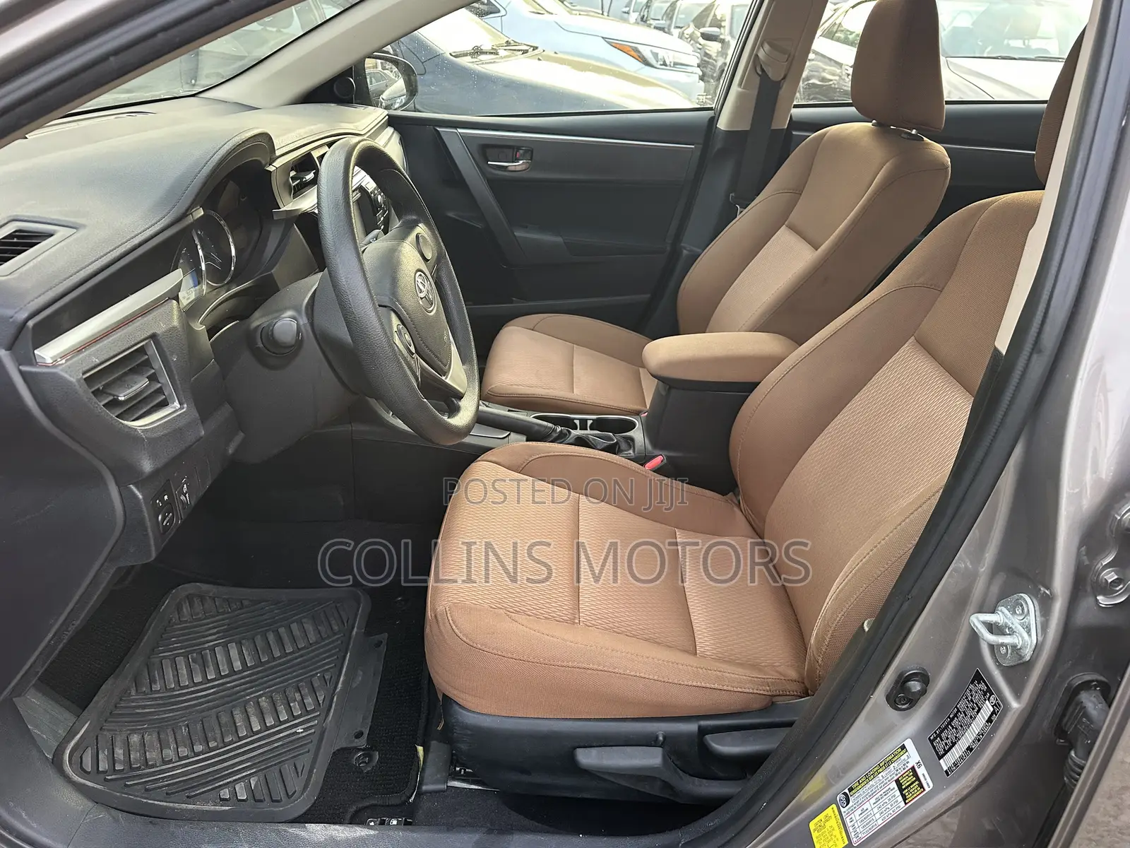 Toyota Corolla 2015 Brown