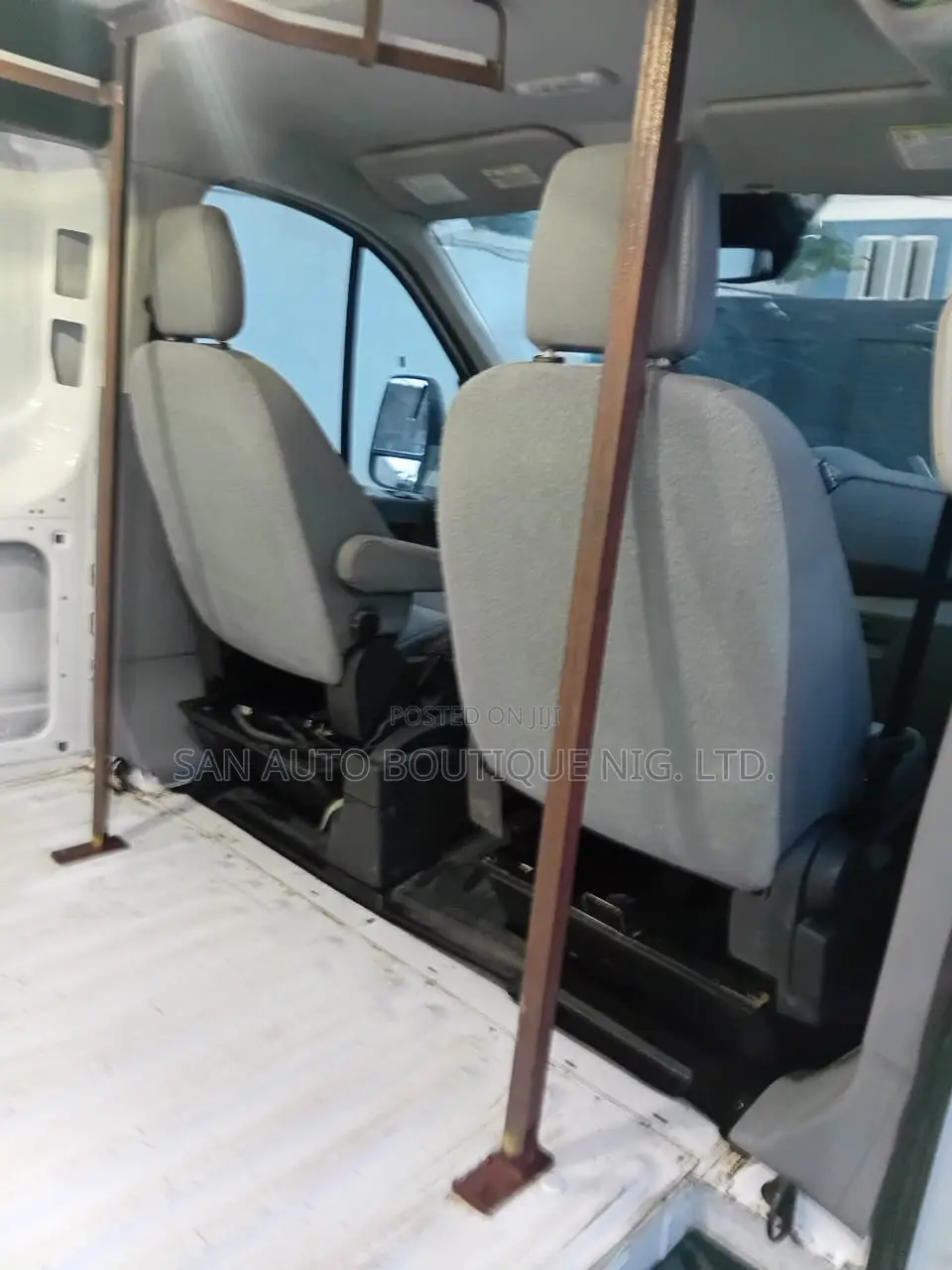 Ford Transit-350 2018 White