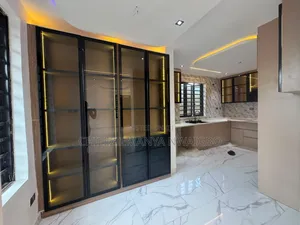 4bdrm Duplex in Wempco Road for sale