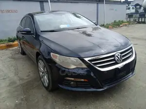 Volkswagen Passat 2012 Blue